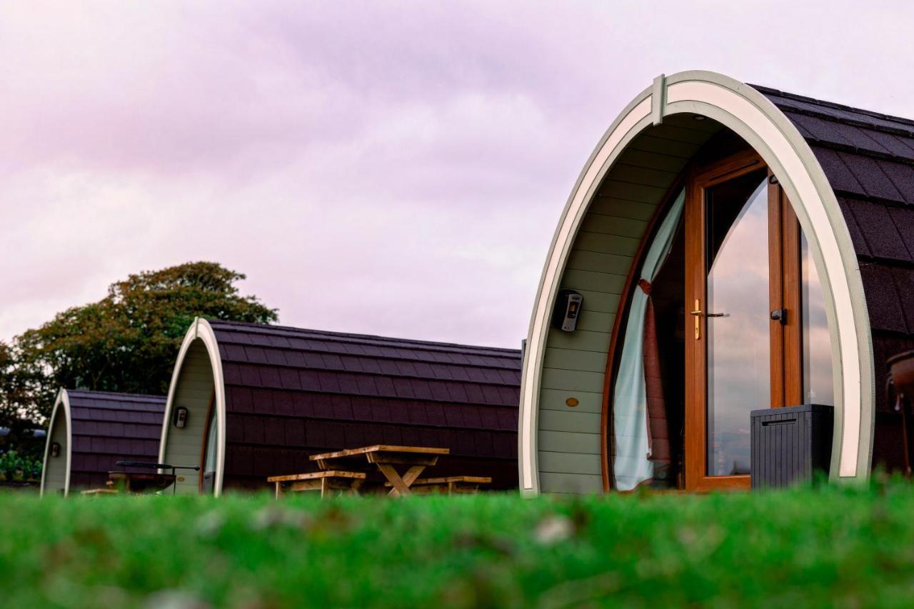 Causeway Country Pods Hotel Bushmills Exterior foto